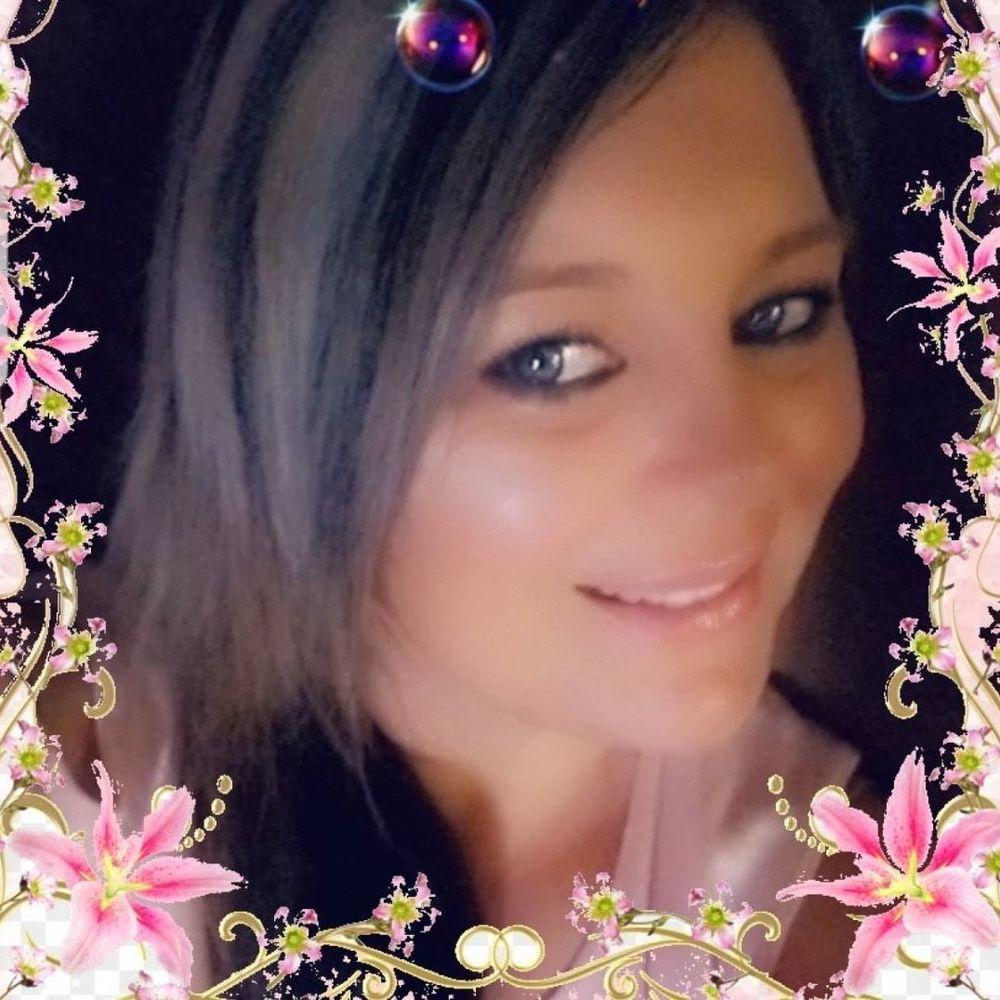 Meet your Posher, Angie